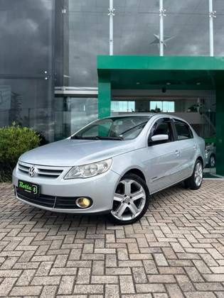 VOLKSWAGEN VOYAGE 1.6 MI 8V FLEX 4P AUTOMÁTICO